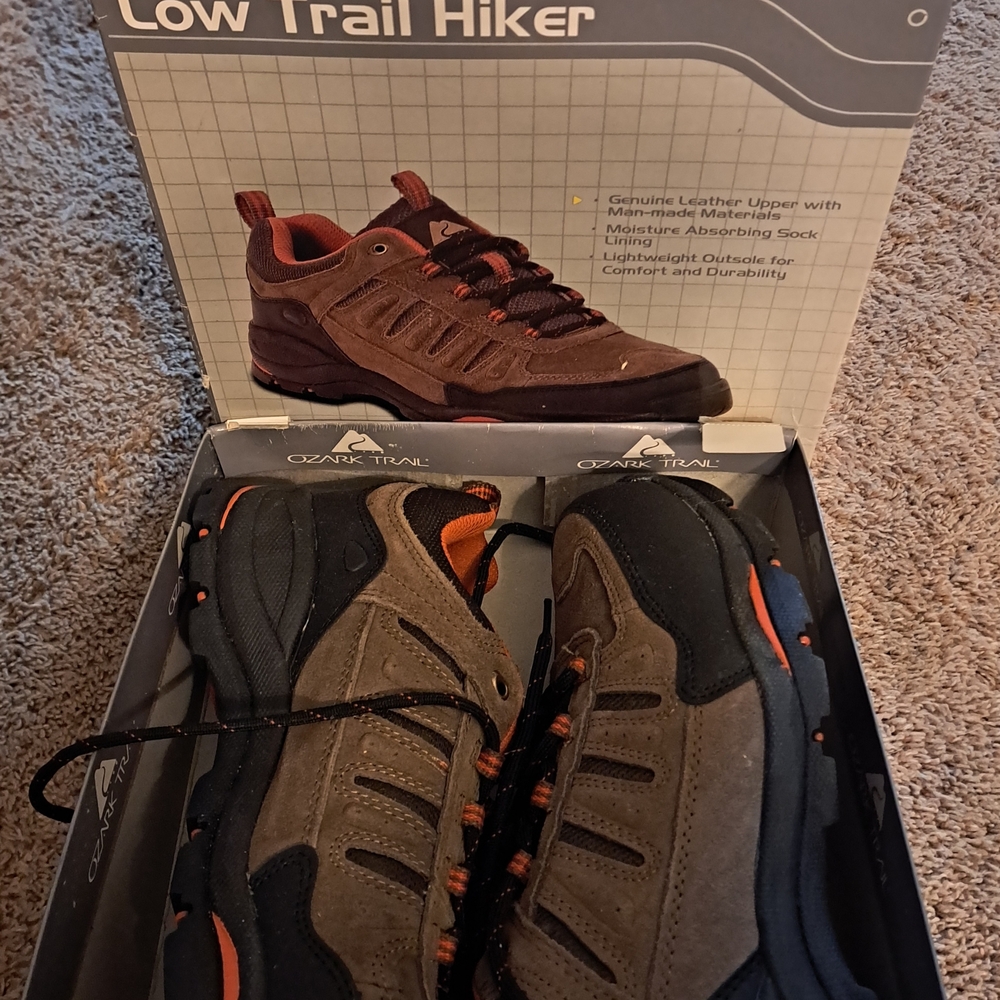 Ozark Trail Men's Athletic Shoes - Brown and Black